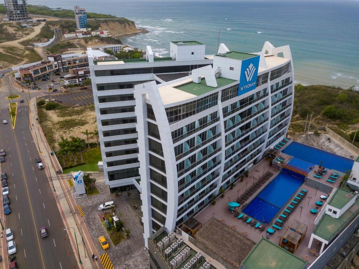 Wyndham Manta Sail Plaza Hotel And Convention Center Екстериор снимка